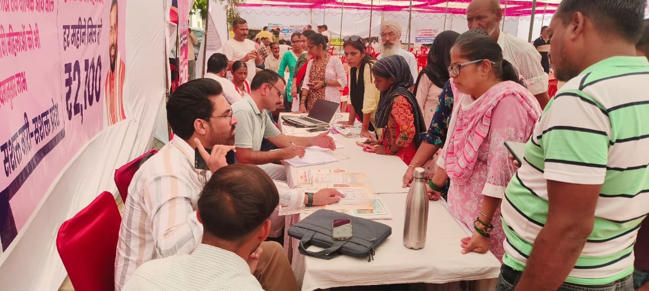 In Sirsa, eligible families were informed about schemes and made aware of how to avail their benefits.