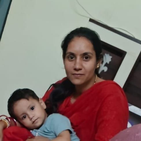 Married woman and 2-year-old daughter die in Shakkar Mandori; brother suspects murder.